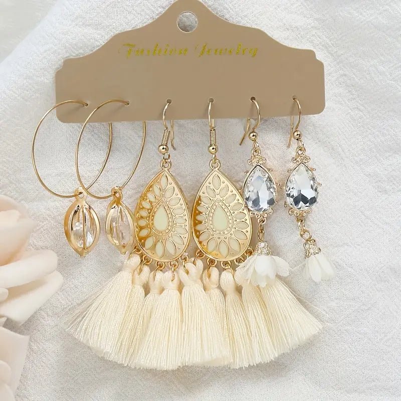 Image of an earring - Premium | Vintage Classic Beige Combo Earrings by Zuzus Trove
