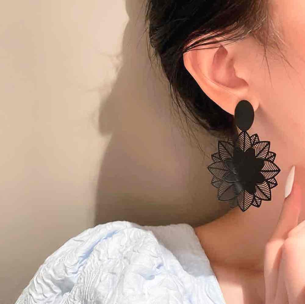 Buy Black Earrings Online - Black Earrings for women - Zuzu's Trove - Zuzu's Trove