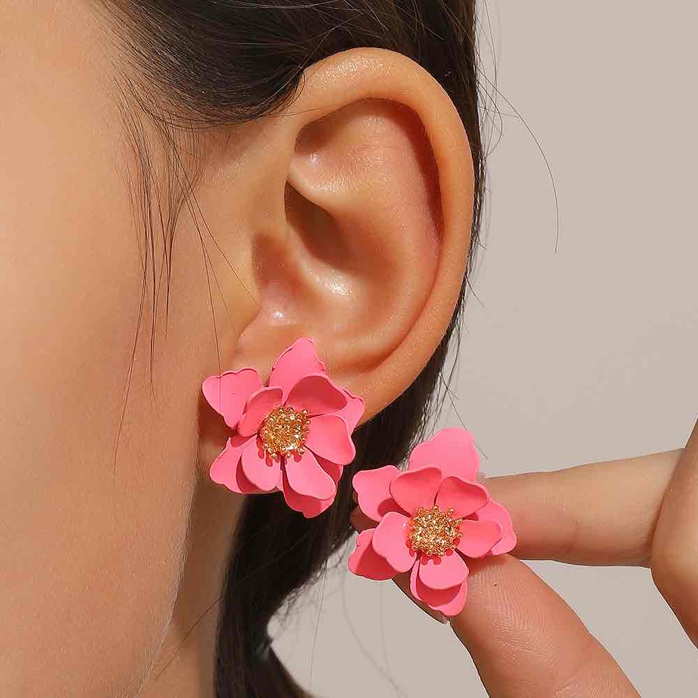 Image of an earring - Simple Flower Studs by Zuzus Trove